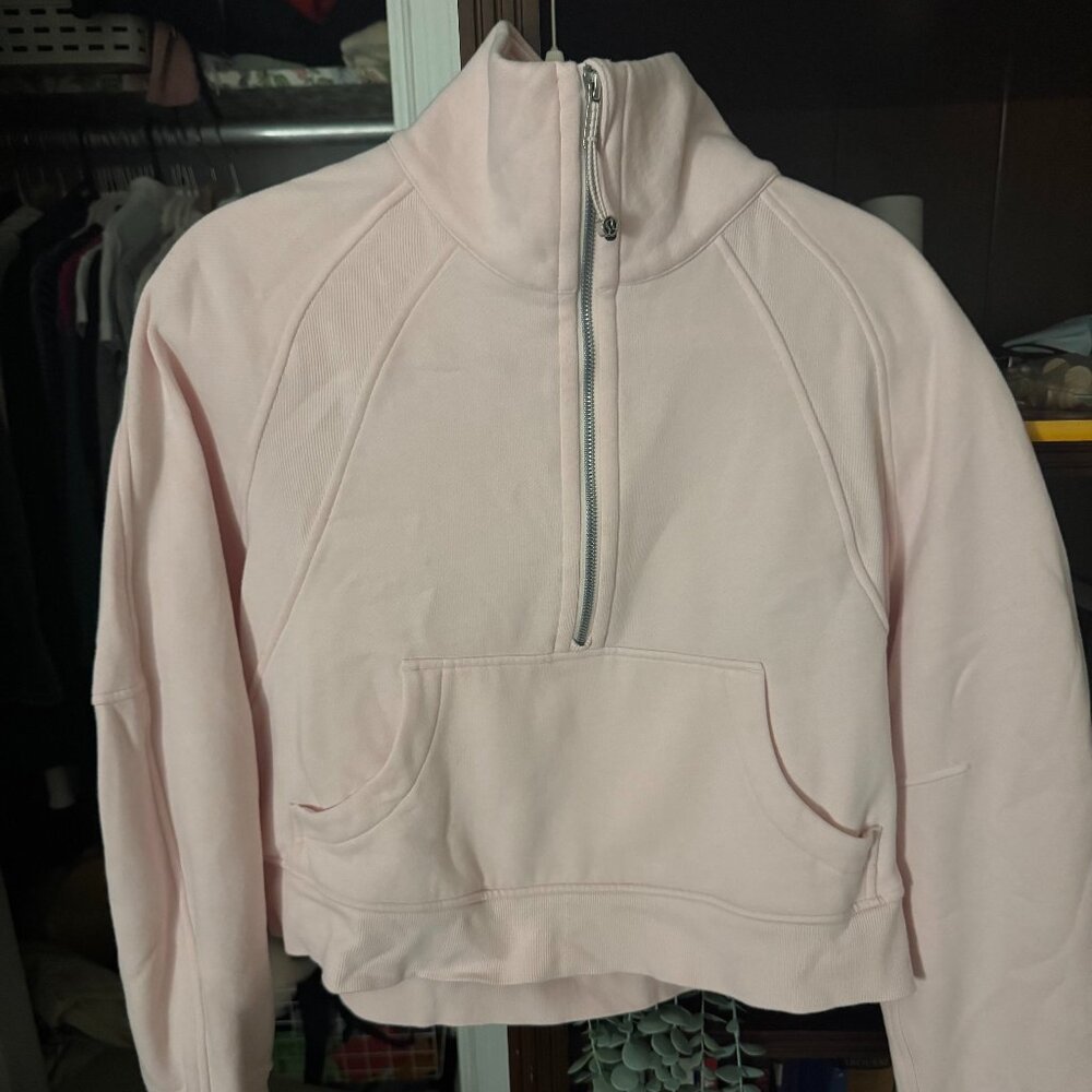 Lululemon Scuba Oversized Funnel-Neck Half Zip size 6 in Strawberry Milkshake.